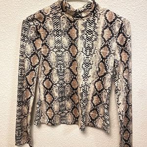 Snake print long sleeve